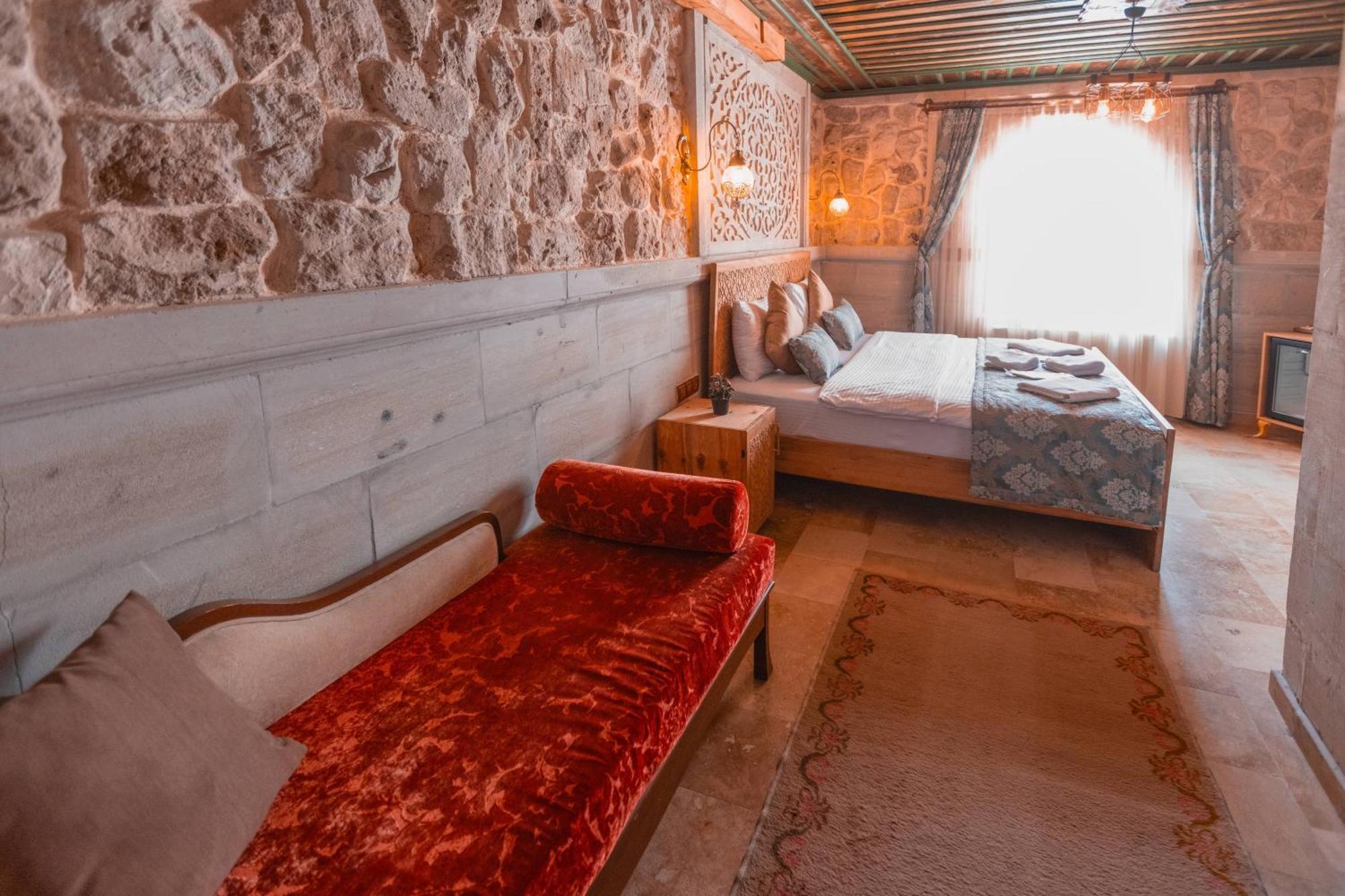 Hotel Muskara Cave